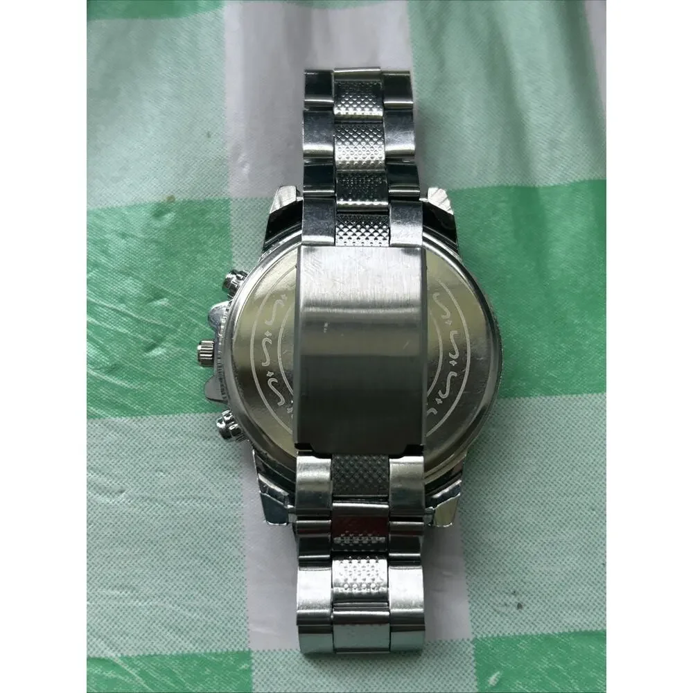Zhowe Silver Tone Women’s Quartz Watch